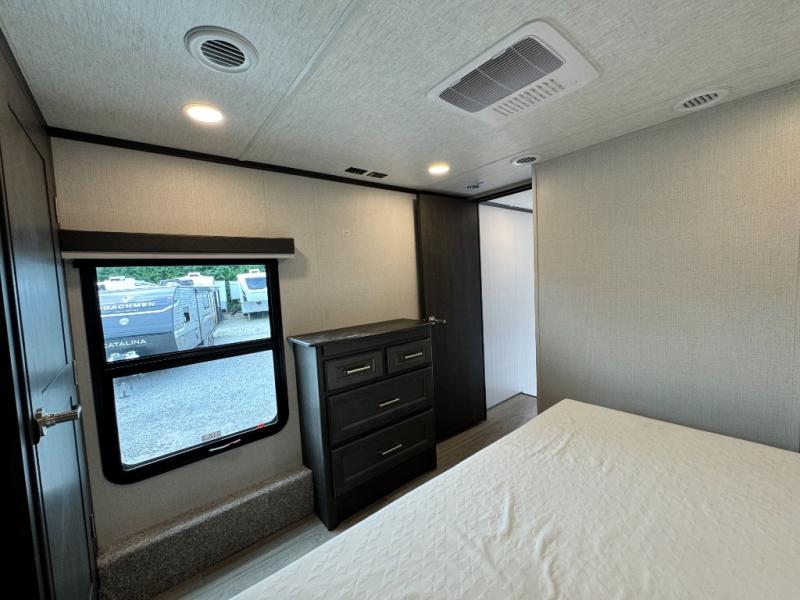 2025 Keystone RV Cougar 320RDS photo 27