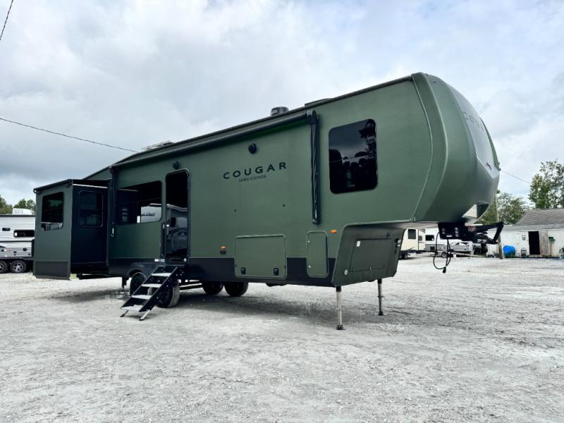 2025 Keystone RV Cougar 320RDS photo 1