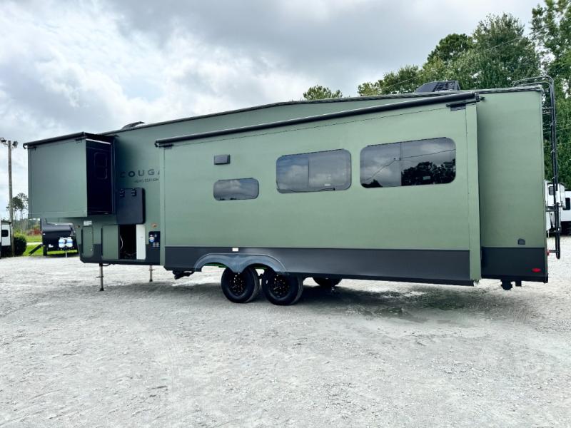 2025 Keystone RV Cougar 320RDS photo 4