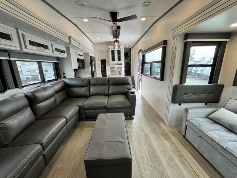 2025 Keystone RV Cougar 320RDS photo 16