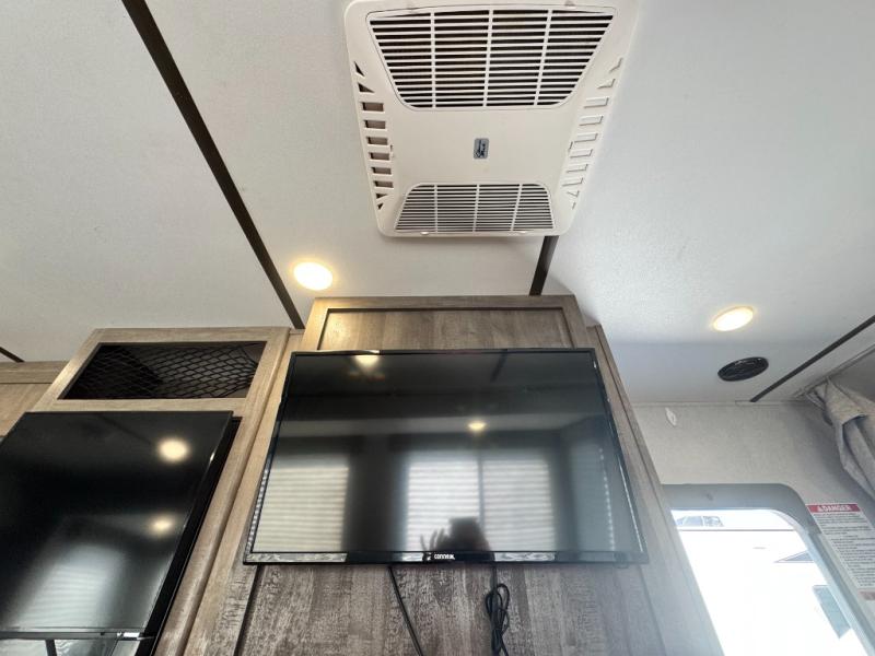 2021 Forest River RV XLR Boost 27QBX Toy Hauler photo 29