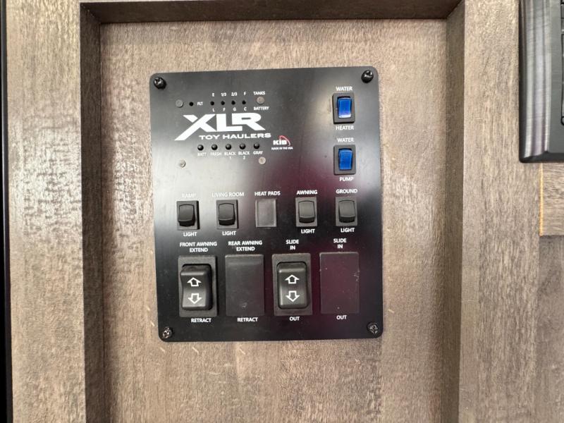 2021 Forest River RV XLR Boost 27QBX Toy Hauler photo 36