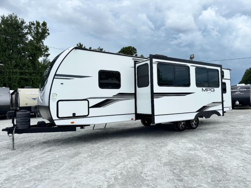 2025 Cruiser MPG 2800QB photo 3