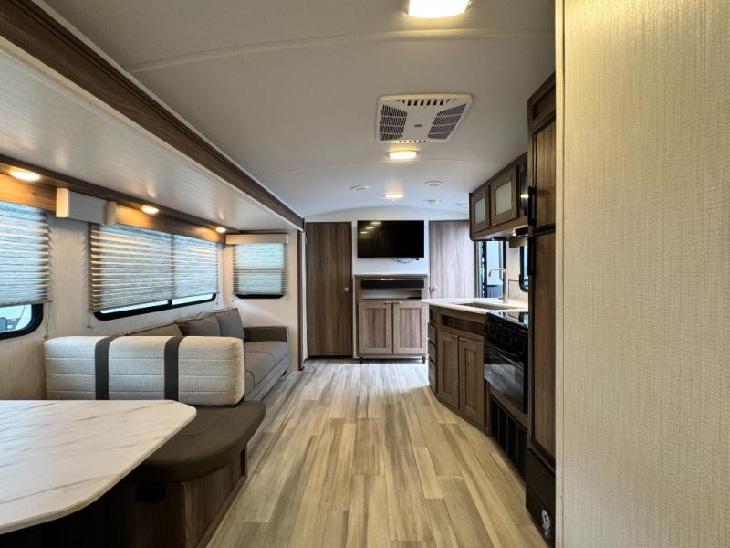 2025 Cruiser MPG 2800QB photo 14