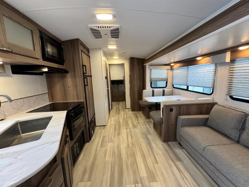 2025 Cruiser MPG 2800QB photo 16
