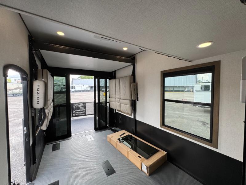 2026 Keystone RV Fuzion 432 Toy Hauler photo 28