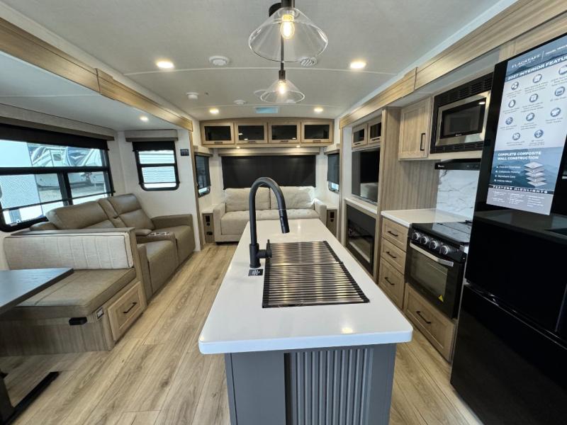 2027 Forest River RV Flagstaff Super Lite 29KSRL photo 12