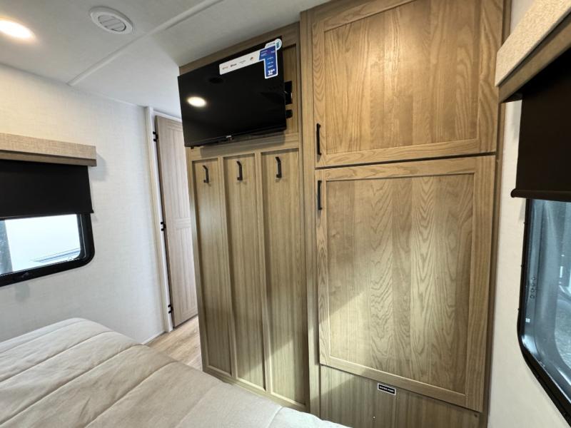 2027 Forest River RV Flagstaff Super Lite 29KSRL photo 25
