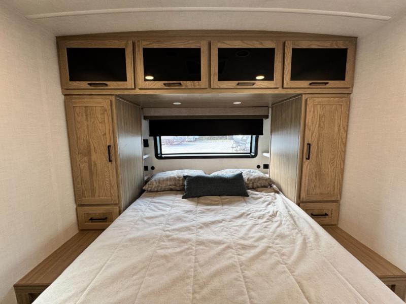 2027 Forest River RV Flagstaff Super Lite 29KSRL photo 27