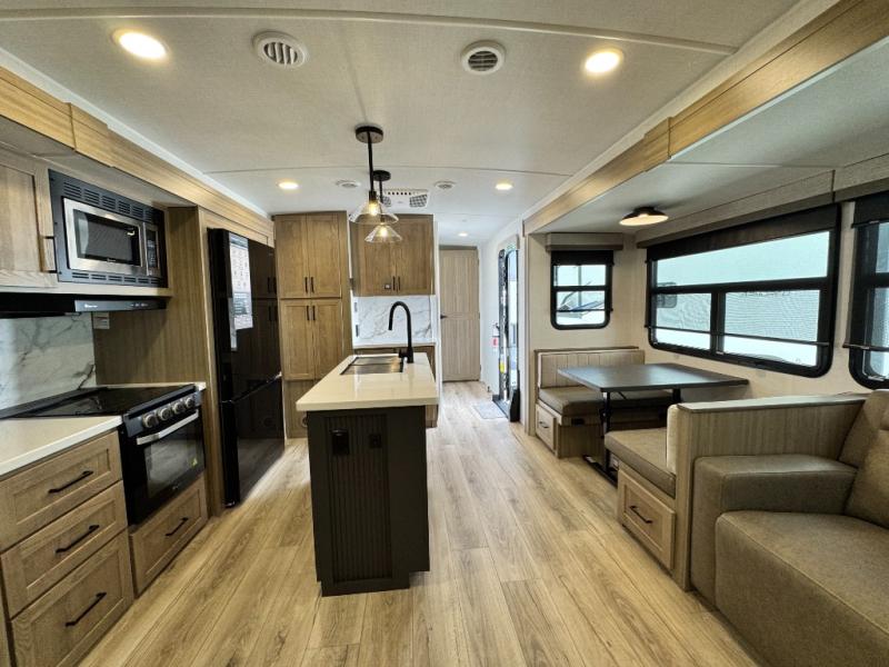 2027 Forest River RV Flagstaff Super Lite 29KSRL photo 11