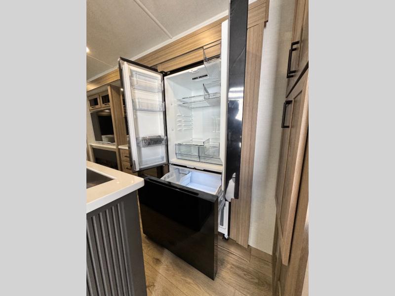2027 Forest River RV Flagstaff Super Lite 29KSRL photo 20