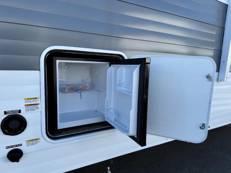 2026 Forest River RV Wildwood X-Lite 28ICE photo 36