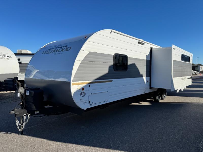 2026 Forest River RV Wildwood X-Lite 28ICE photo 2