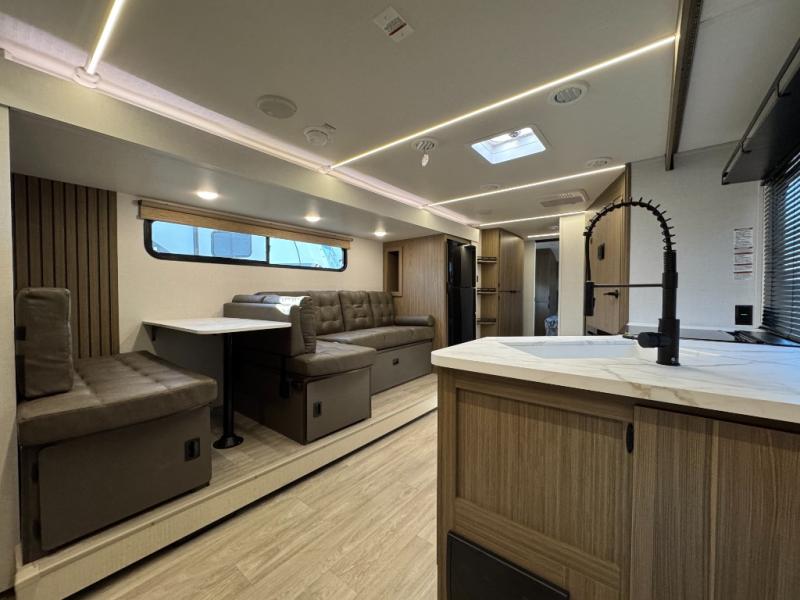 2026 Forest River RV Wildwood X-Lite 28ICE photo 9