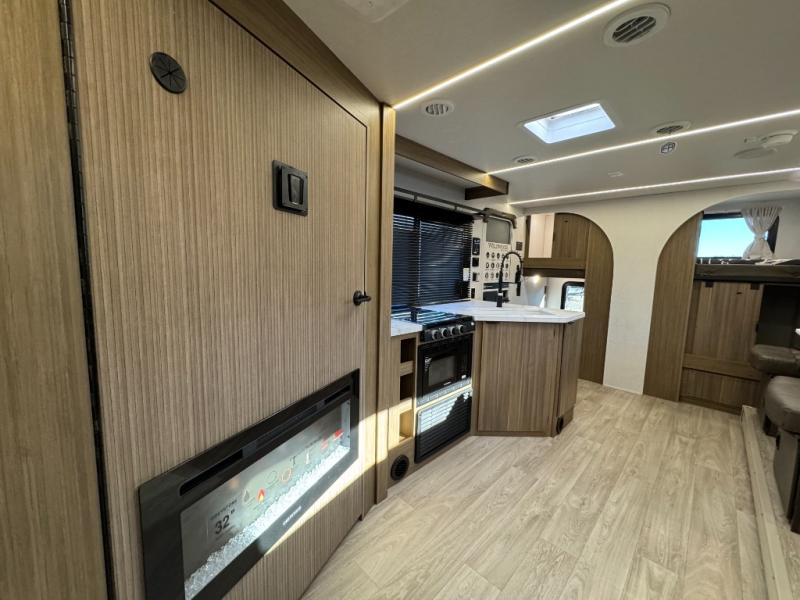 2026 Forest River RV Wildwood X-Lite 28ICE photo 12