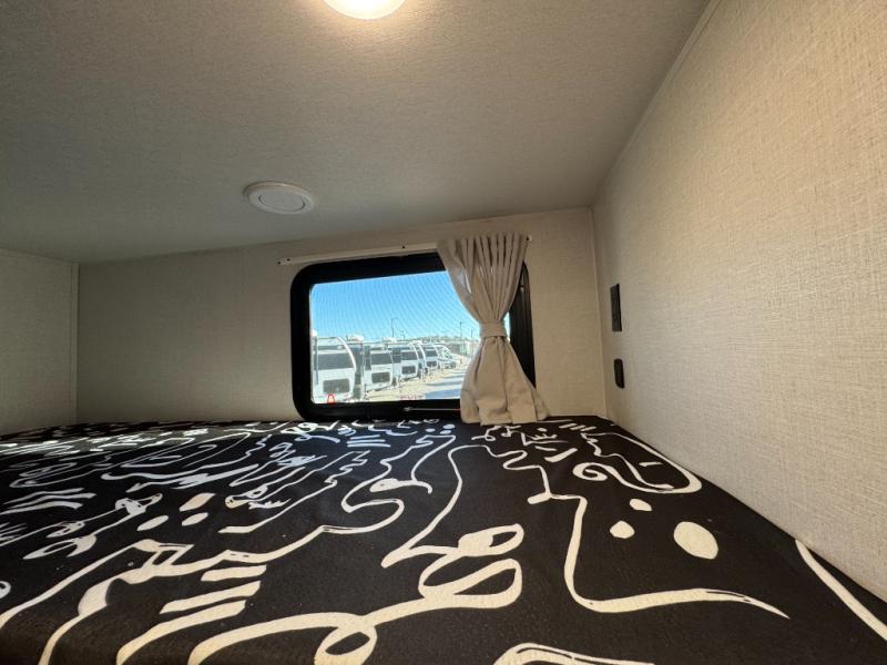 2026 Forest River RV Wildwood X-Lite 28ICE photo 27