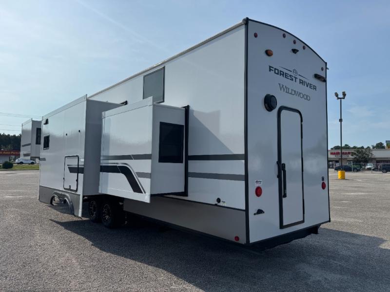2026 Forest River RV Wildwood Heritage Glen 376FAM photo 4