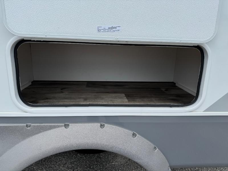 2027 Open Range RV Roamer 27FKDS photo 35