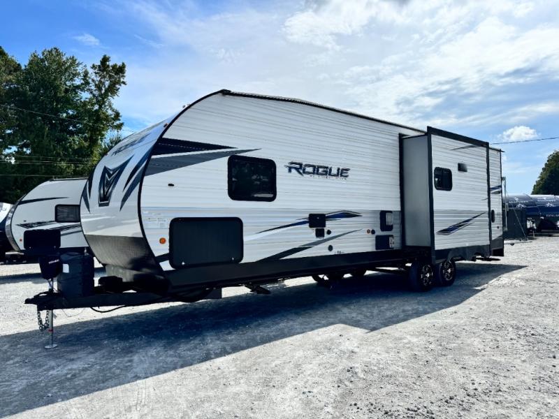 2022 Forest River RV Vengeance Rogue 26VKS Toy Hauler photo 8