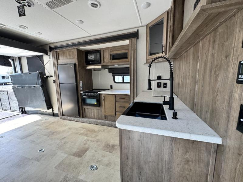 2022 Forest River RV Vengeance Rogue 26VKS Toy Hauler photo 13