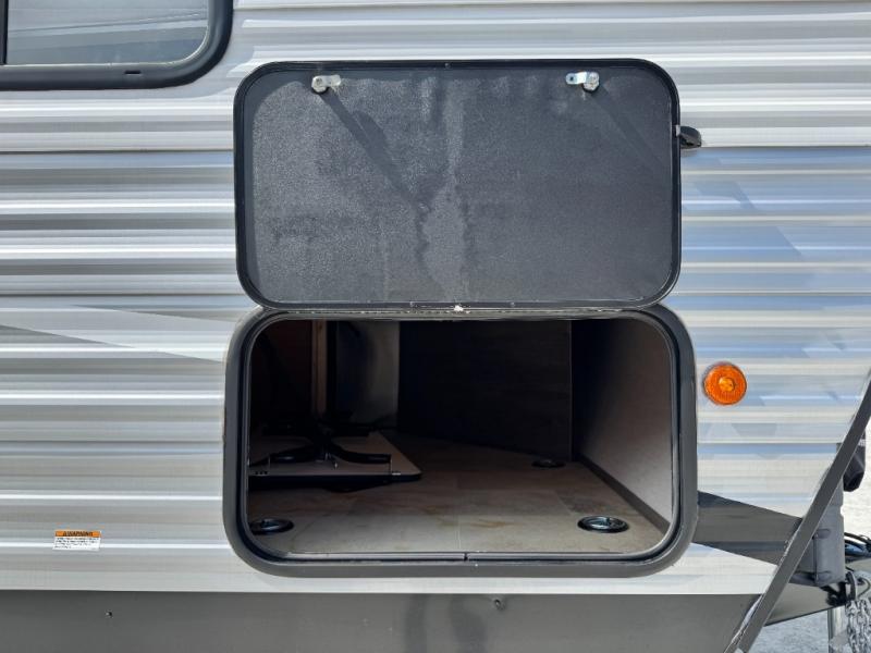 2022 Forest River RV Vengeance Rogue 26VKS Toy Hauler photo 42