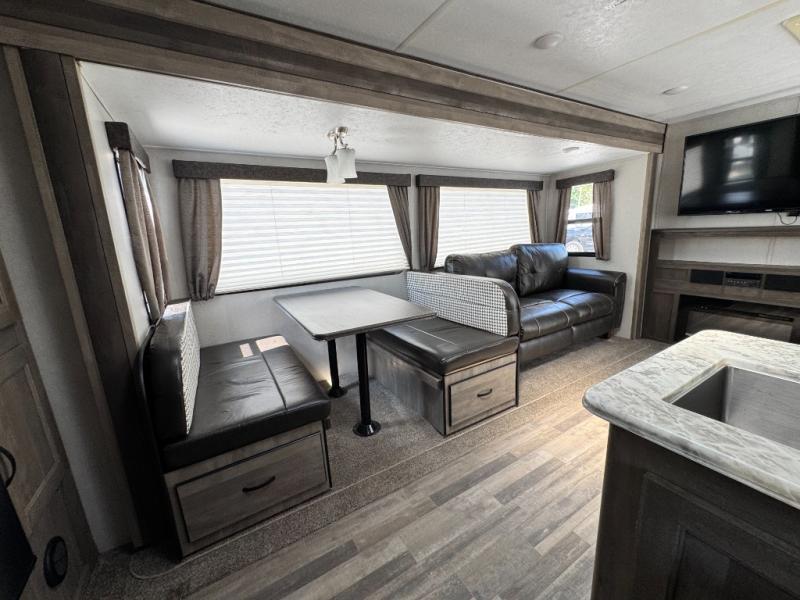 2019 Forest River RV Vibe 26RK photo 10