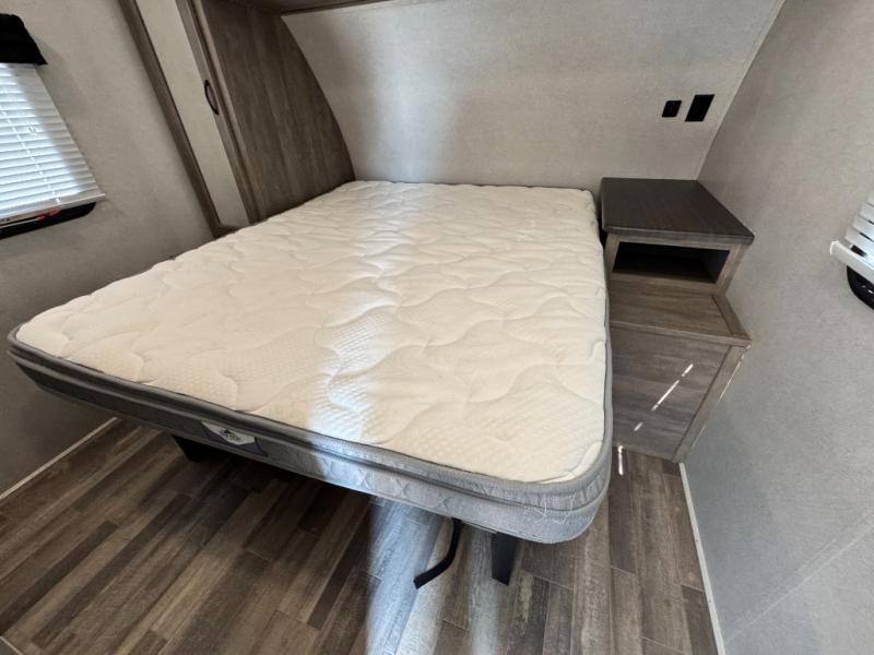 2019 Forest River RV Vibe 26RK photo 19