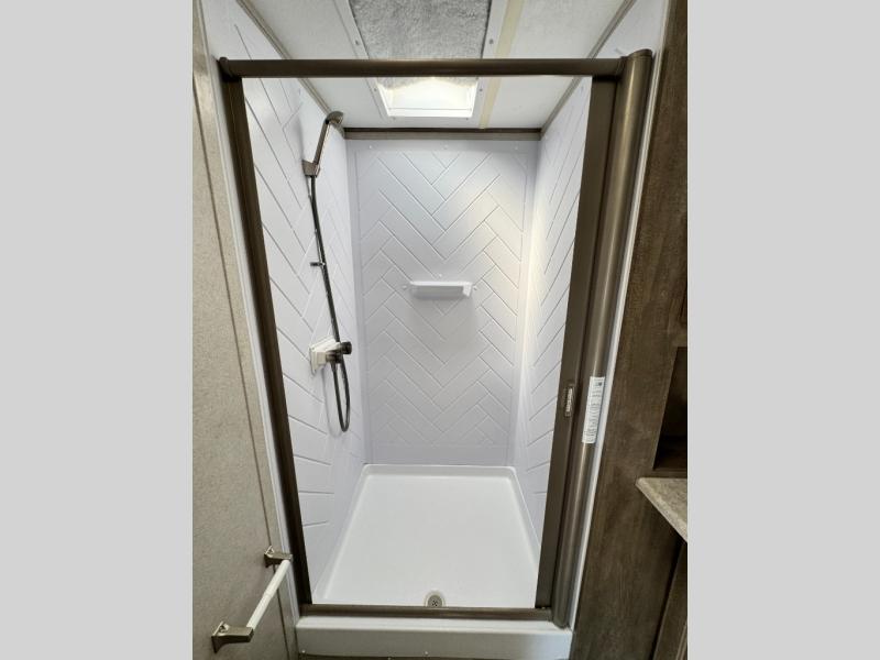 2019 Forest River RV Vibe 26RK photo 28