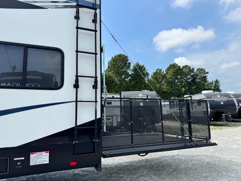 2021 Forest River RV Vengeance Rogue Armored VGF351G2 Toy Hauler photo 7
