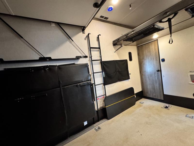 2021 Forest River RV Vengeance Rogue Armored VGF351G2 Toy Hauler photo 13