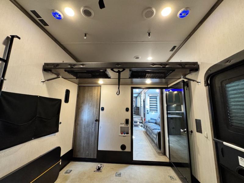 2021 Forest River RV Vengeance Rogue Armored VGF351G2 Toy Hauler photo 14