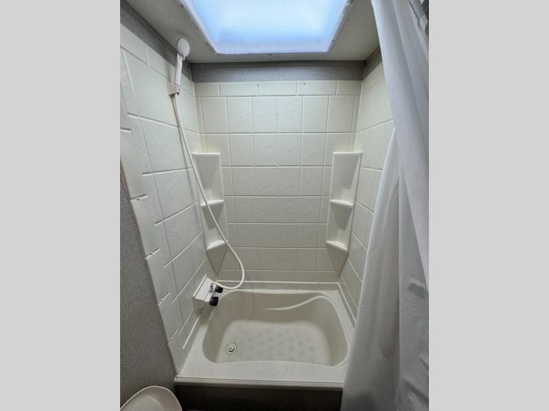 2021 Coachmen RV Catalina Legacy 263BHSCK photo 33