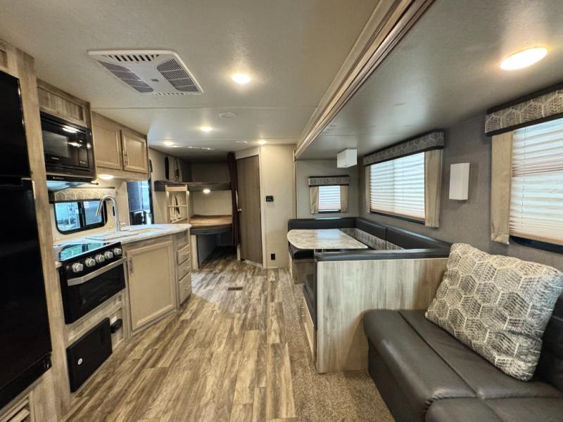 2021 Coachmen RV Catalina Legacy 263BHSCK photo 13
