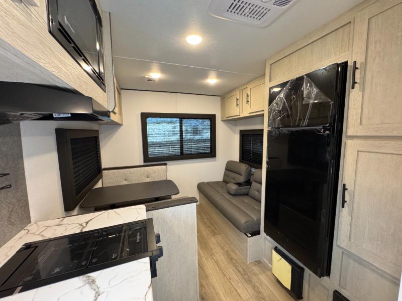 2026 Shasta RVs i-5 Edition 521CK photo 9