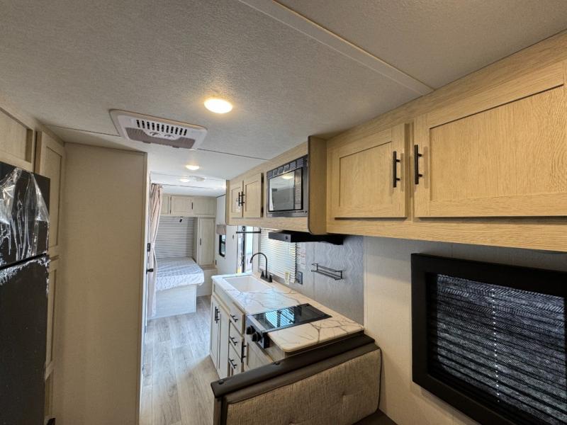 2026 Shasta RVs i-5 Edition 521CK photo 12