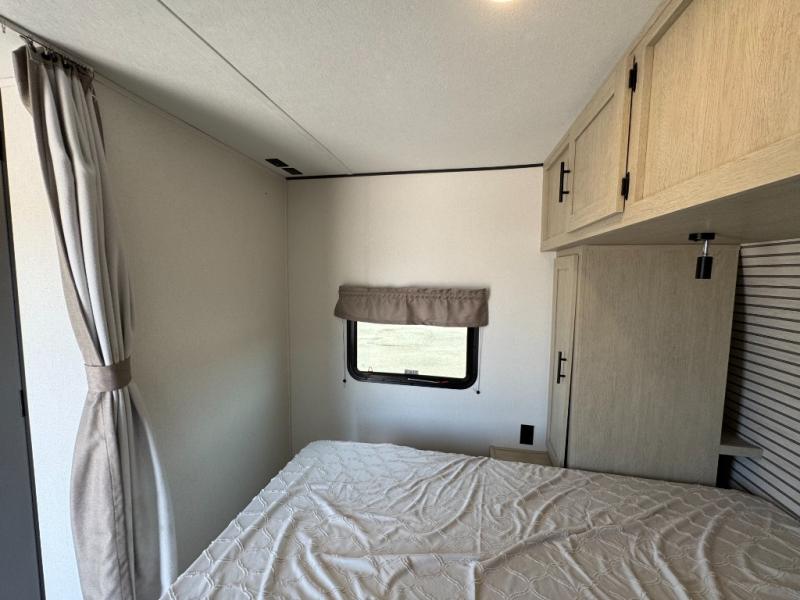 2026 Shasta RVs i-5 Edition 521CK photo 17
