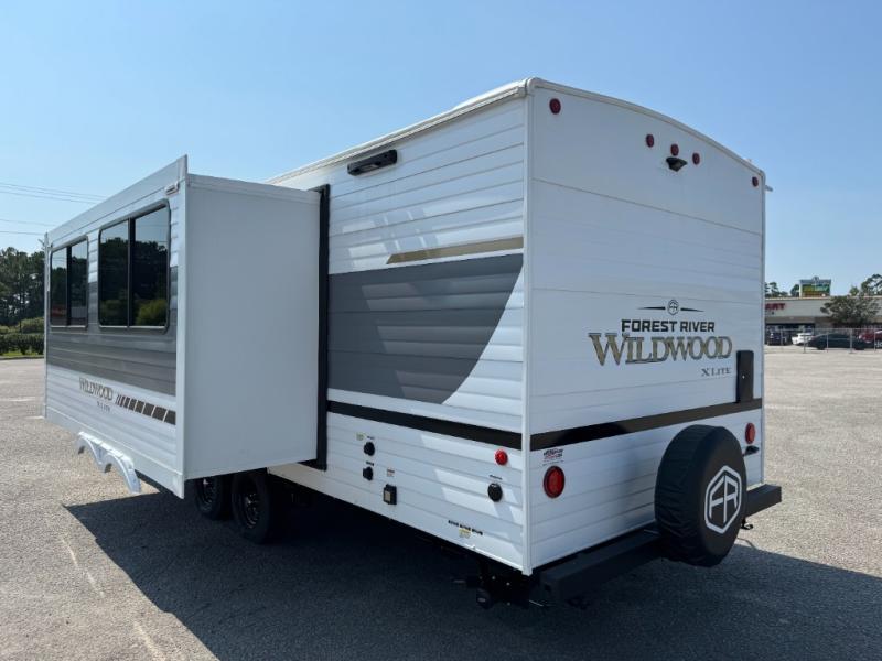 2026 Forest River RV Wildwood X-Lite 25ICE photo 4