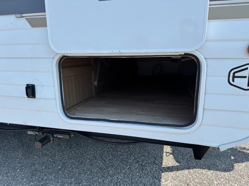2026 Forest River RV Wildwood X-Lite 25ICE photo 31