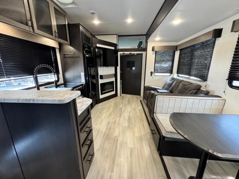 2025 Forest River RV Cherokee Wolf Pack 350PACK15 Toy Hauler photo 27