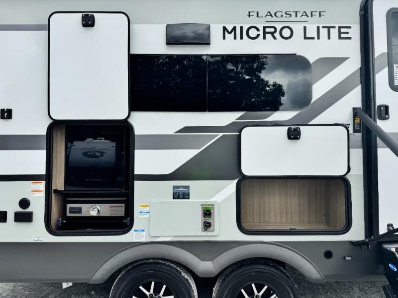 2027 Forest River RV Flagstaff Micro Lite 22LKS photo 7
