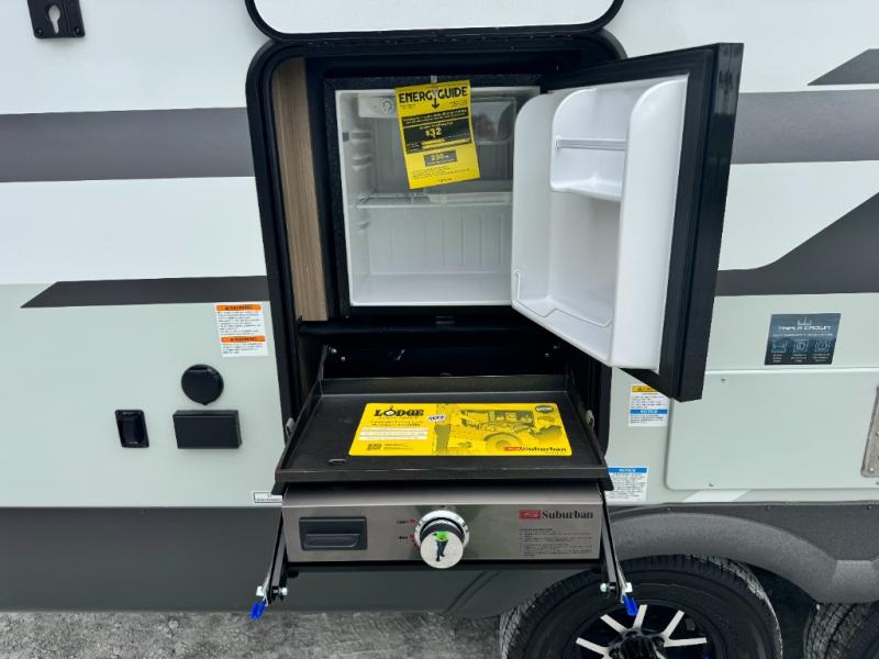 2027 Forest River RV Flagstaff Micro Lite 22LKS photo 8
