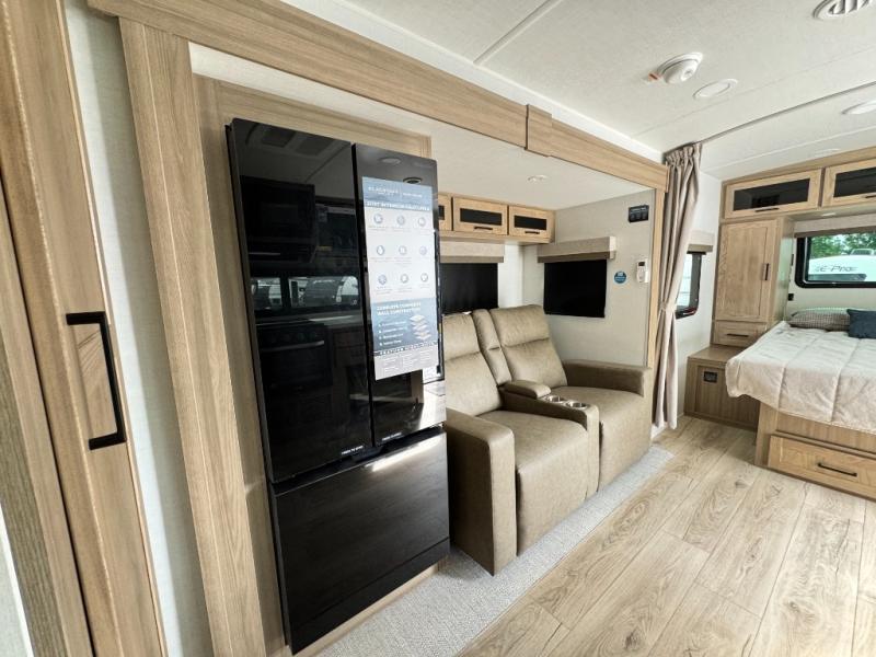 2027 Forest River RV Flagstaff Micro Lite 22LKS photo 13