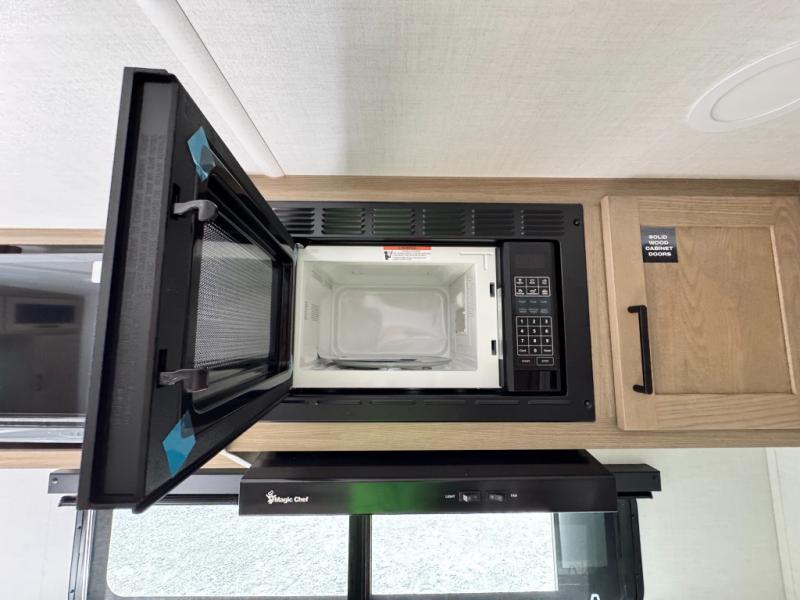 2027 Forest River RV Flagstaff Micro Lite 22LKS photo 18