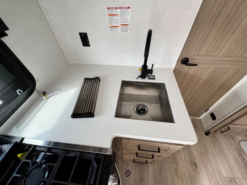 2027 Forest River RV Flagstaff Micro Lite 22LKS photo 21