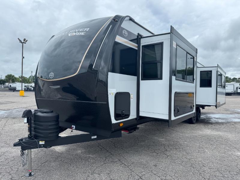 2027 Forest River RV Vibe 3400XL photo 3