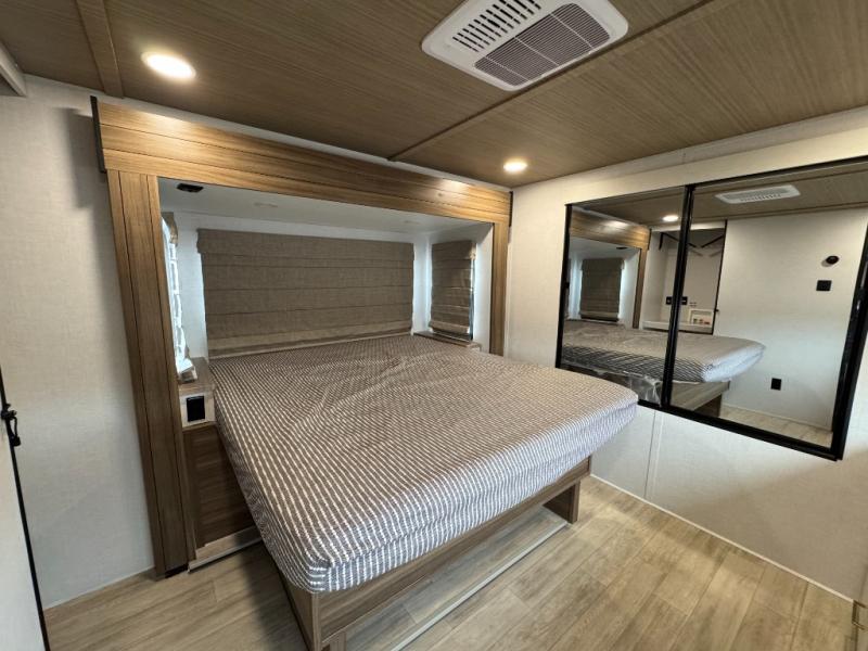 2027 Forest River RV Vibe 3400XL photo 24