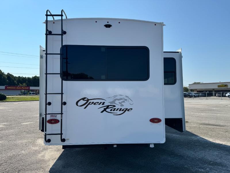 2027 Open Range RV Roamer Light Duty 29RLTS photo 5