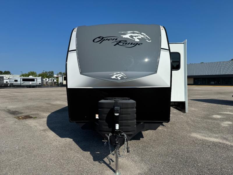 2027 Open Range RV Roamer Light Duty 29RLTS photo 2
