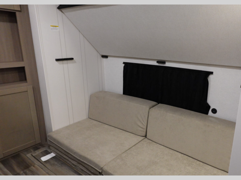 2027 Open Range RV Colt 32DSB photo 18