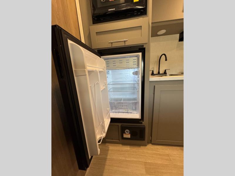 2026 Keystone RV Hideout Mini 166RB photo 15